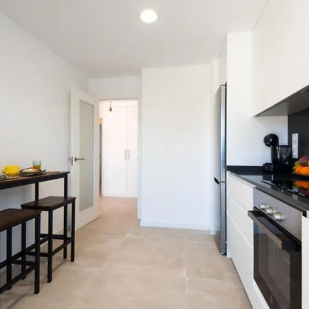 Lujoso Piso Con Jardin Privado A Dos Minutos Andando De La Playa Alamos Apartamento *