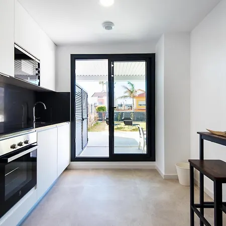 Apartamento Lujoso Piso Con Jardin Privado A Dos Minutos Andando De La Playa Alamos Torremolinos